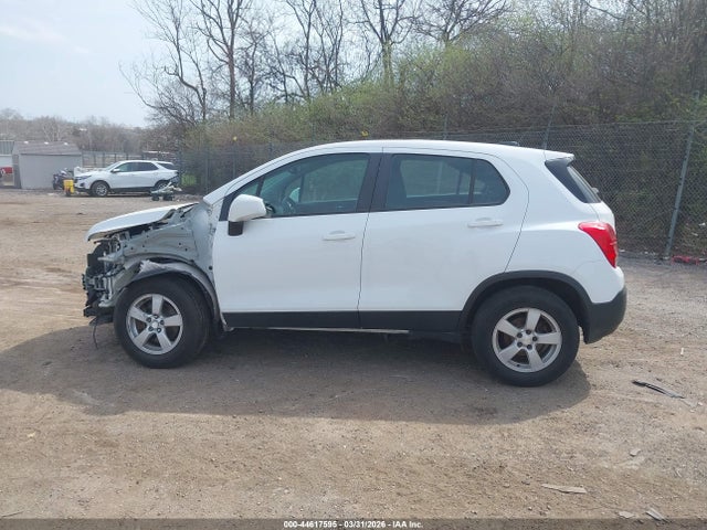 KL7CJNSB4GB561335 Chevrolet Trax 1ls