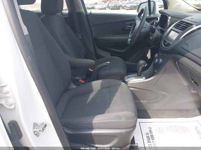 KL7CJNSB4GB561335 Chevrolet Trax 1ls