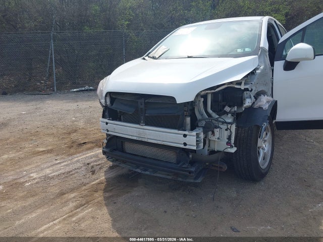 KL7CJNSB4GB561335 Chevrolet Trax 1ls
