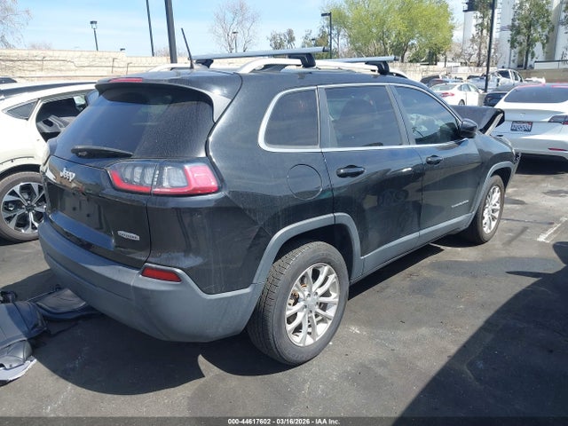 1C4PJLCB9KD348644 Jeep Cherokee Latitude Fwd