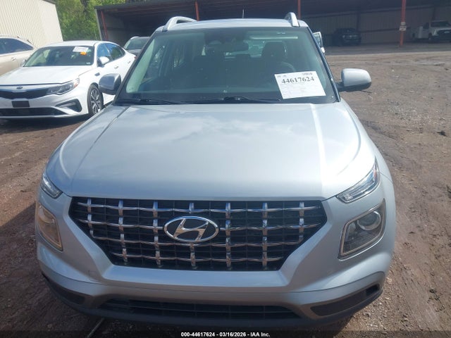 2023 Hyundai Venue Sel მანქანა იყიდება აუქციონზე, vin: KMHRC8A33PU219054, აუქციონის ნომერი: 44617624