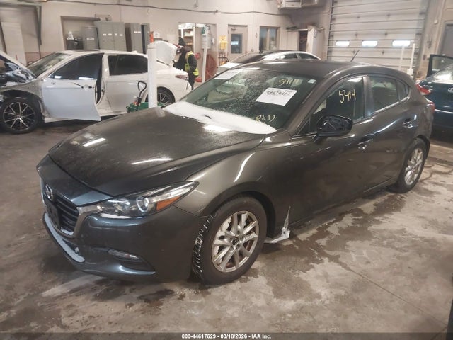 2017 MAZDA MAZDA3 3MZBN1K7XHM137673 Photo 1