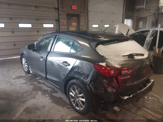 2017 MAZDA MAZDA3 3MZBN1K7XHM137673 Photo 2