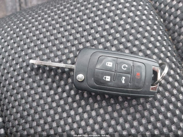 2GNFLFEK2G6203270 Chevrolet EQUINOX LT