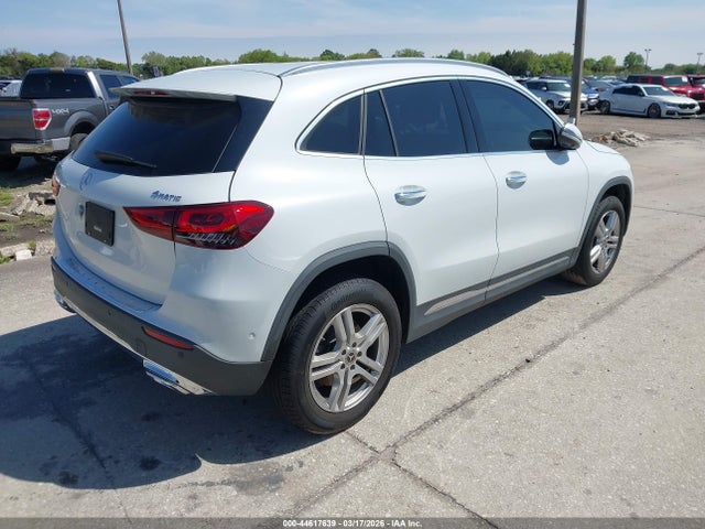 2021 MERCEDES-BENZ GLA 250 W1N4N4HB6MJ246348 Photo 3