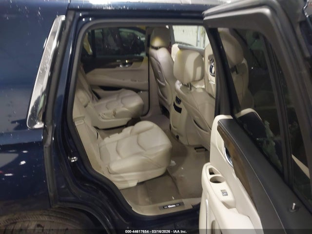 Продаж на аукціоні авто 2018 Cadillac Escalade Luxury, vin: 1GYS4BKJ1JR293719, номер лоту: 44617654