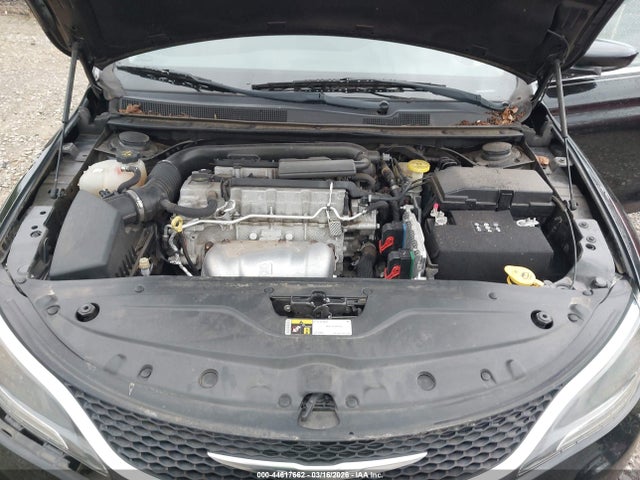 Aukcja sprzedaży 2017 Chrysler 200 Touring, vin: 1C3CCCFBXHN502385, numer aukcji: 44617662