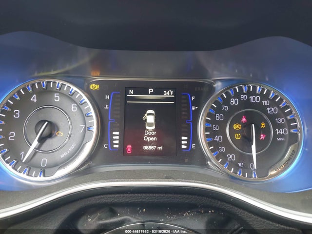 Aukcja sprzedaży 2017 Chrysler 200 Touring, vin: 1C3CCCFBXHN502385, numer aukcji: 44617662