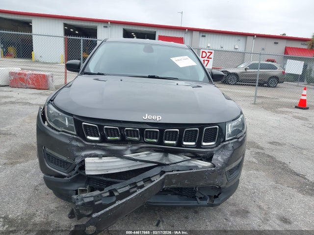 44617665 :رقم المزاد ، 3C4NJCAB6MT573692 vin ، 2021 Jeep Compass Sport Fwd مزاد بيع