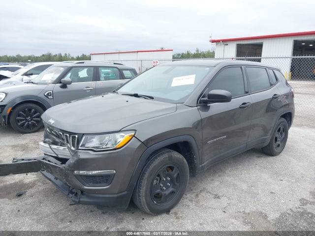44617665 :رقم المزاد ، 3C4NJCAB6MT573692 vin ، 2021 Jeep Compass Sport Fwd مزاد بيع