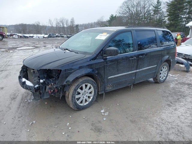 2014 Chrysler Town & Country Touring მანქანა იყიდება აუქციონზე, vin: 2C4RC1BG7ER448117, აუქციონის ნომერი: 44617695