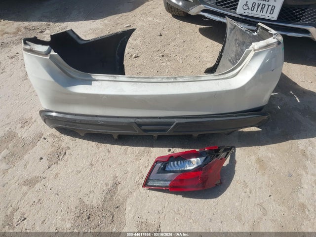 Продаж на аукціоні авто 2018 Nissan Altima 2.5 Sr, vin: 1N4AL3AP8JC190242, номер лоту: 44617698