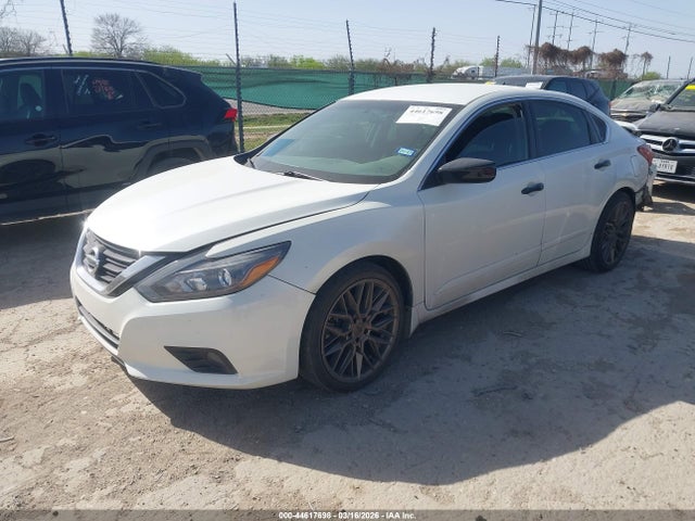Продаж на аукціоні авто 2018 Nissan Altima 2.5 Sr, vin: 1N4AL3AP8JC190242, номер лоту: 44617698