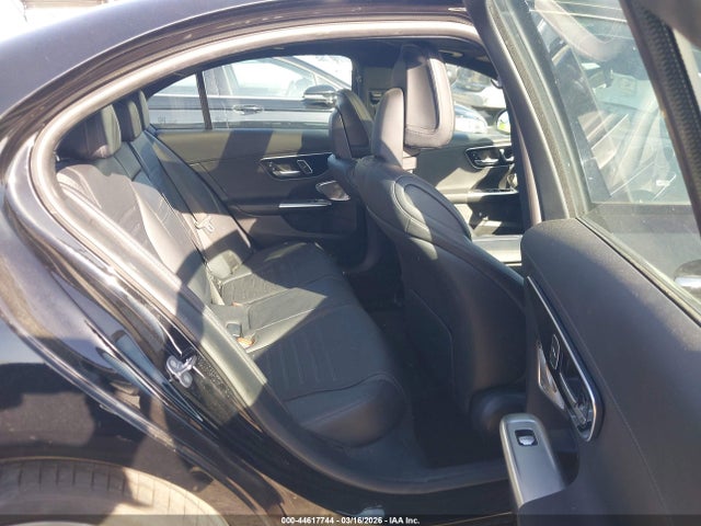 2024 MERCEDES-BENZ C 300 W1KAF4GB3RR234486 Photo 7