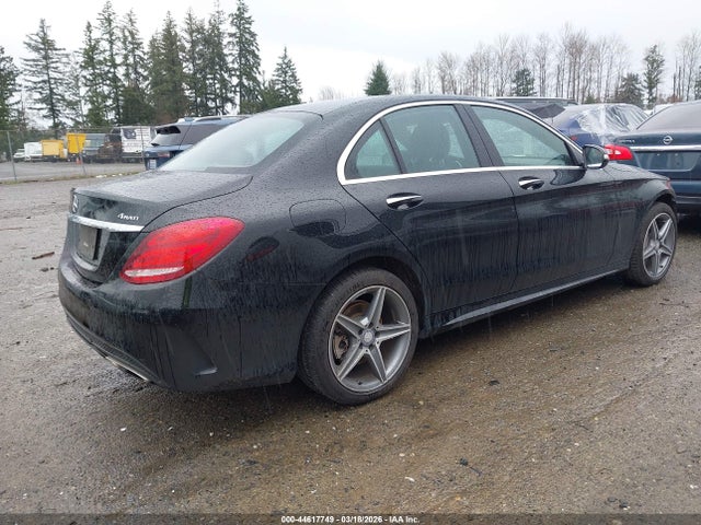 55SWF4KB2FU013811 Mercedes-Benz C 300 Sport 4matic