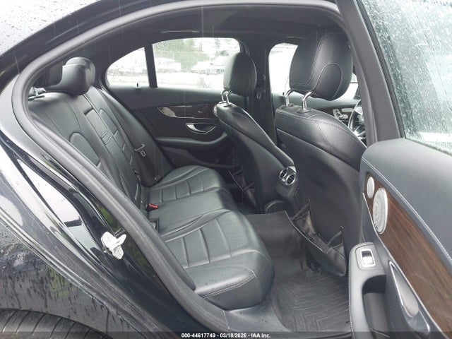 55SWF4KB2FU013811 Mercedes-Benz C 300 Sport 4matic