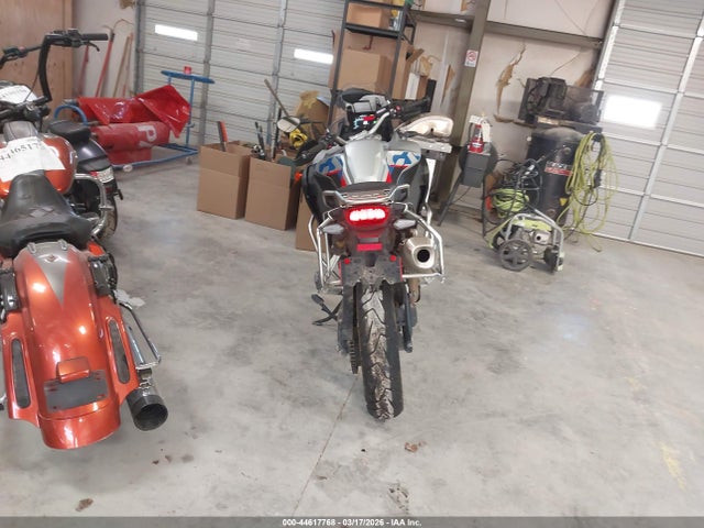 Продаж на аукціоні авто 2025 Bmw F 900 Gs Adventure, vin: WB10K730XS6L25041, номер лоту: 44617768