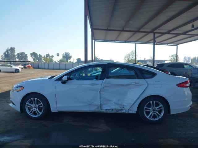 3FA6P0HD4JR260776 Ford FUSION SE