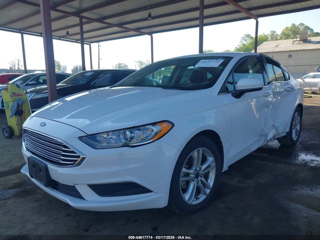 3FA6P0HD4JR260776 Ford FUSION SE