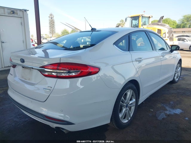 3FA6P0HD4JR260776 Ford FUSION SE