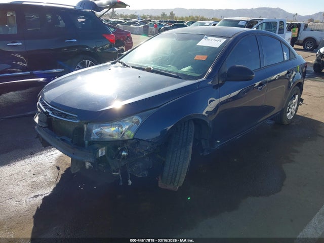 1G1PA5SH7E7438100 Chevrolet Cruze Ls Auto