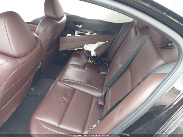44617833 :رقم المزاد ، 19UUB1F30FA012253 vin ، 2015 Acura Tlx مزاد بيع