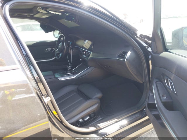 3MW5R1J06L8B11174 BMW 330I