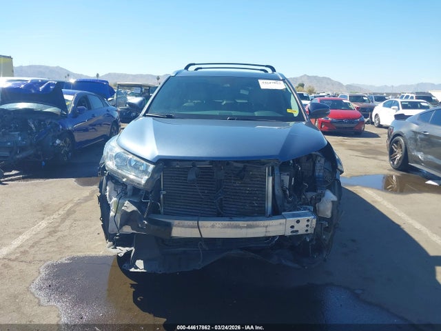 2019 Toyota Highlander Limited მანქანა იყიდება აუქციონზე, vin: 5TDDZRFH8KS747435, აუქციონის ნომერი: 44617862