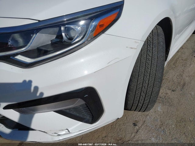 5XXGT4L39LG422077 KIA Optima Lx