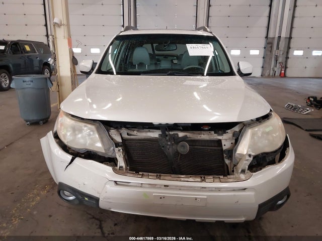 Продаж на аукціоні авто 2011 Subaru Forester 2.5x Limited, vin: JF2SHAEC1BH712775, номер лоту: 44617869