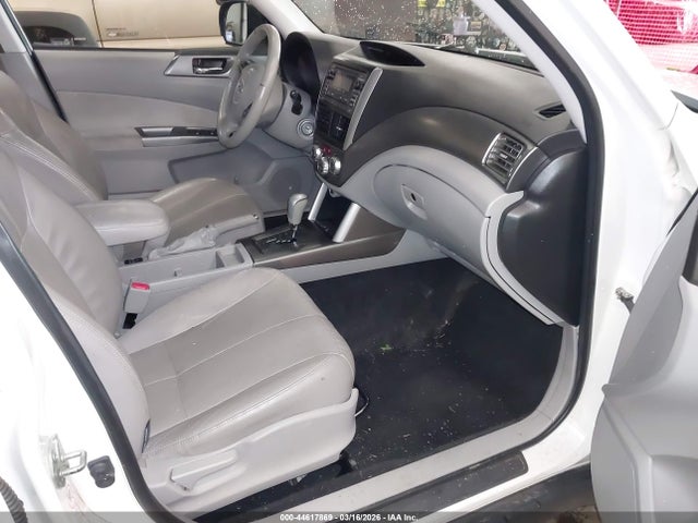 Продаж на аукціоні авто 2011 Subaru Forester 2.5x Limited, vin: JF2SHAEC1BH712775, номер лоту: 44617869