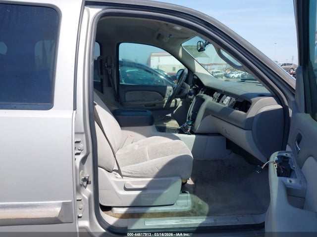 2007 Gmc Yukon Xl 1500 Commercial Fleet მანქანა იყიდება აუქციონზე, vin: 1GKFC16J97J248912, აუქციონის ნომერი: 44617913