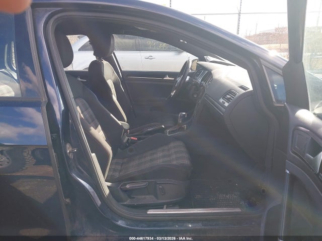 44617934 :رقم المزاد ، 3VW4T7AU5GM049492 vin ، 2016 Volkswagen Golf Gti S 4-door مزاد بيع
