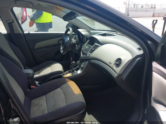 2012 CHEVROLET CRUZE 1G1PC5SHXC7316953 Photo 4