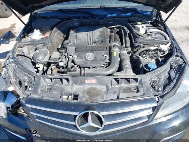 Продаж на аукціоні авто 2014 Mercedes-benz C 250 Sport, vin: WDDGF4HB6EA960134, номер лоту: 44617957