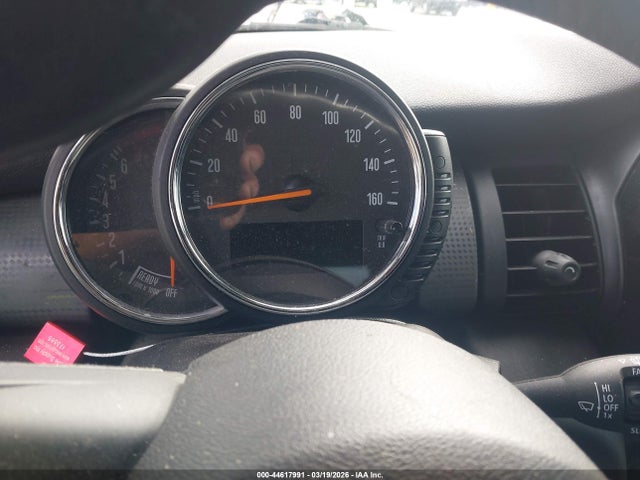 Продажа на аукционе авто 2017 Mini Convertible Cooper, vin: WMWWG5C37H3D00301, номер лота: 44617991