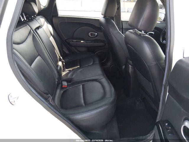 KNDJX3A54F7208622 KIA Soul !
