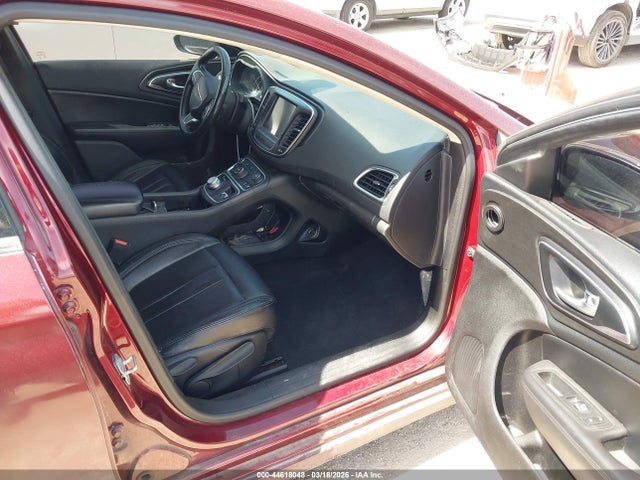 Aukcja sprzedaży 2015 Chrysler 200 Limited, vin: 1C3CCCAB1FN651658, numer aukcji: 44618048