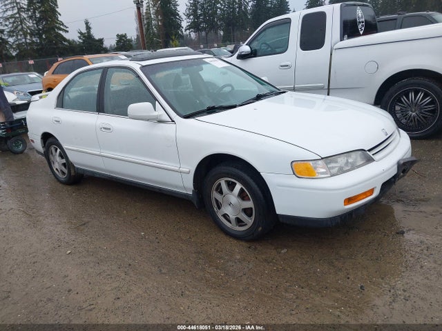 1995 HONDA ACCORD 1HGCD5657SA815277 Photo 0