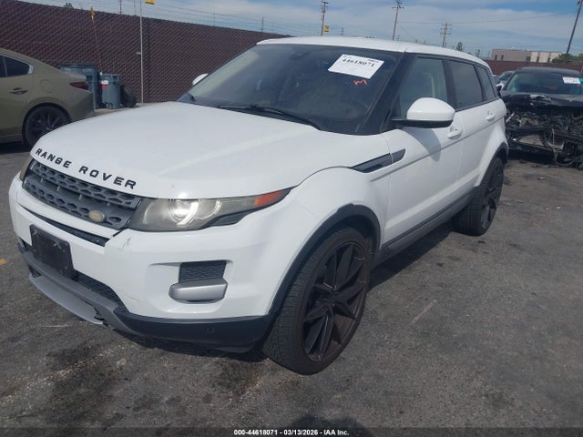 Land Rover Range Rover Evoque Pure 2015 SALVN2BG2FH995252 Image 2