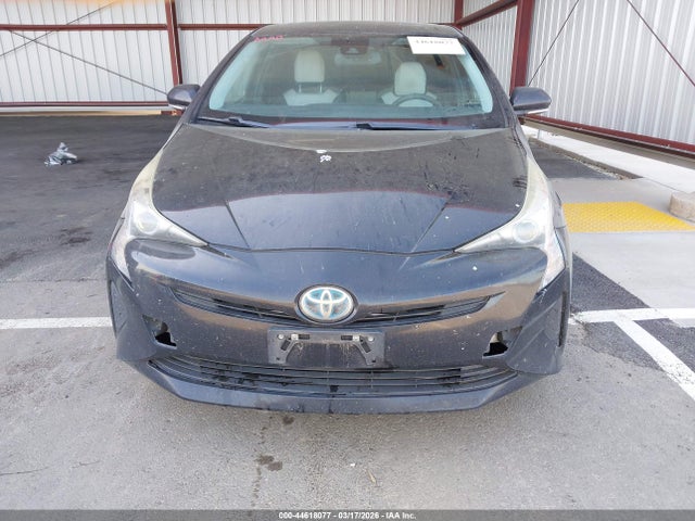 JTDKARFU1G3503873 Toyota Prius Four