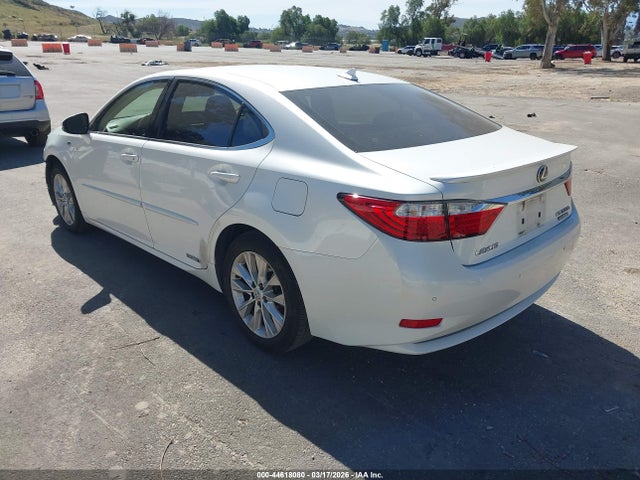 Aukcja sprzedaży 2013 Lexus Es 300h, vin: JTHBW1GG8D2010736, numer aukcji: 44618080