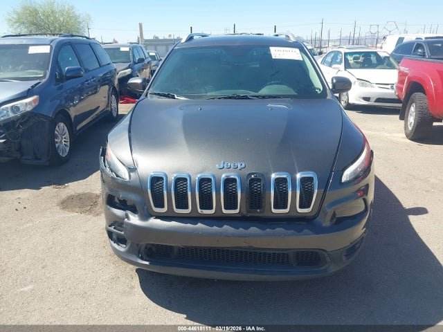 1C4PJLCBXGW128313 Jeep Cherokee Latitude