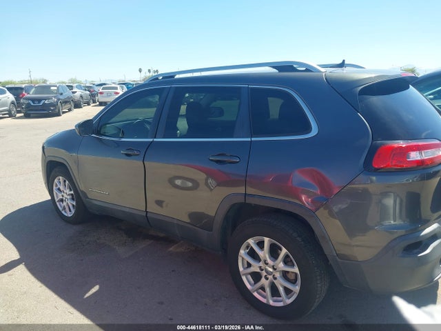 1C4PJLCBXGW128313 Jeep Cherokee Latitude