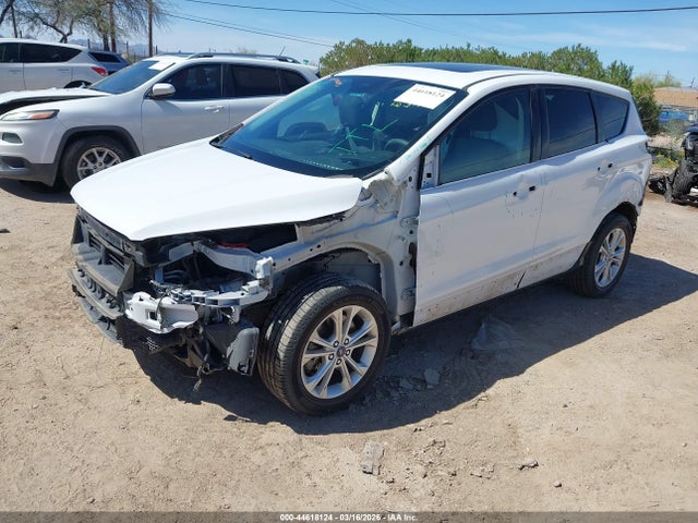1FMCU0G91HUA29075 Ford ESCAPE SE