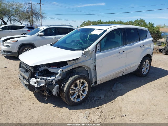 1FMCU0G91HUA29075 Ford ESCAPE SE