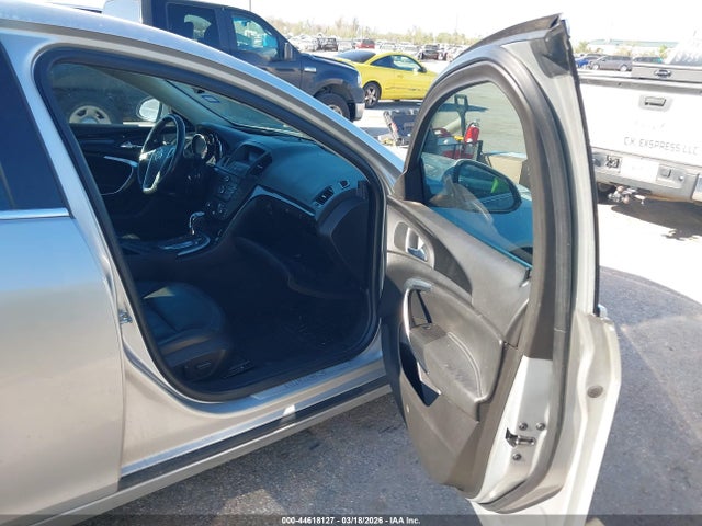 44618127 :رقم المزاد ، 2G4GR5EC1B9185510 vin ، 2011 Buick Regal Cxl Oshawa مزاد بيع