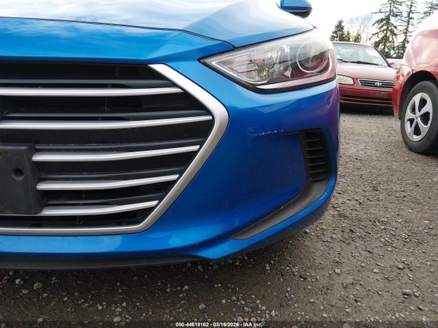 KMHD84LF9HU067021 Hyundai ELANTRA SE