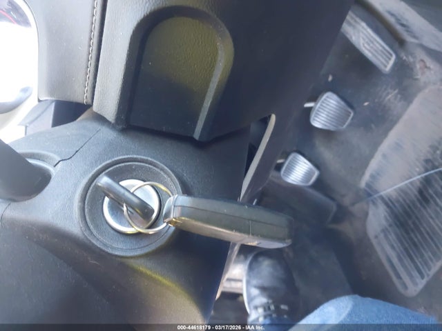 2013 CHEVROLET CAMARO 2G1FE1E30D9193985 Photo 10