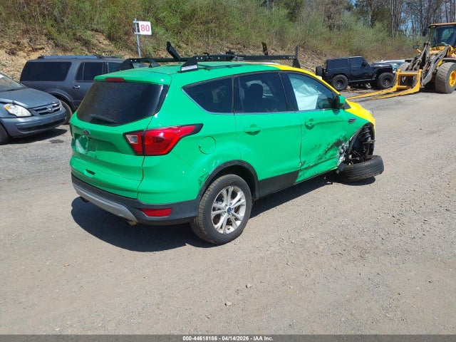 Продаж на аукціоні авто 2019 Ford Escape Se, vin: 1FMCU9GD8KUA49498, номер лоту: 44618186